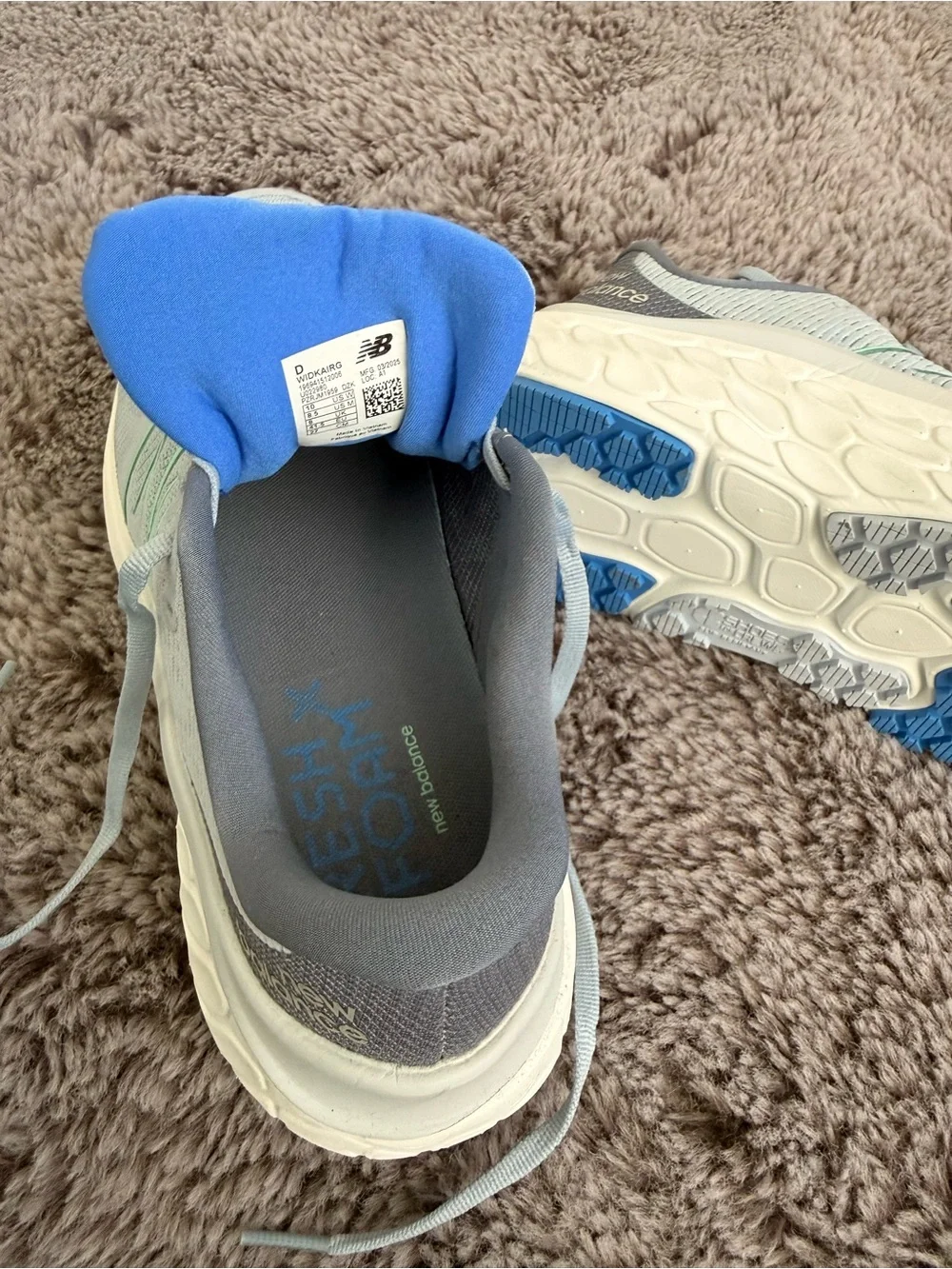 New Balance Women's Light Blue Running Sneakers with Mint Trim